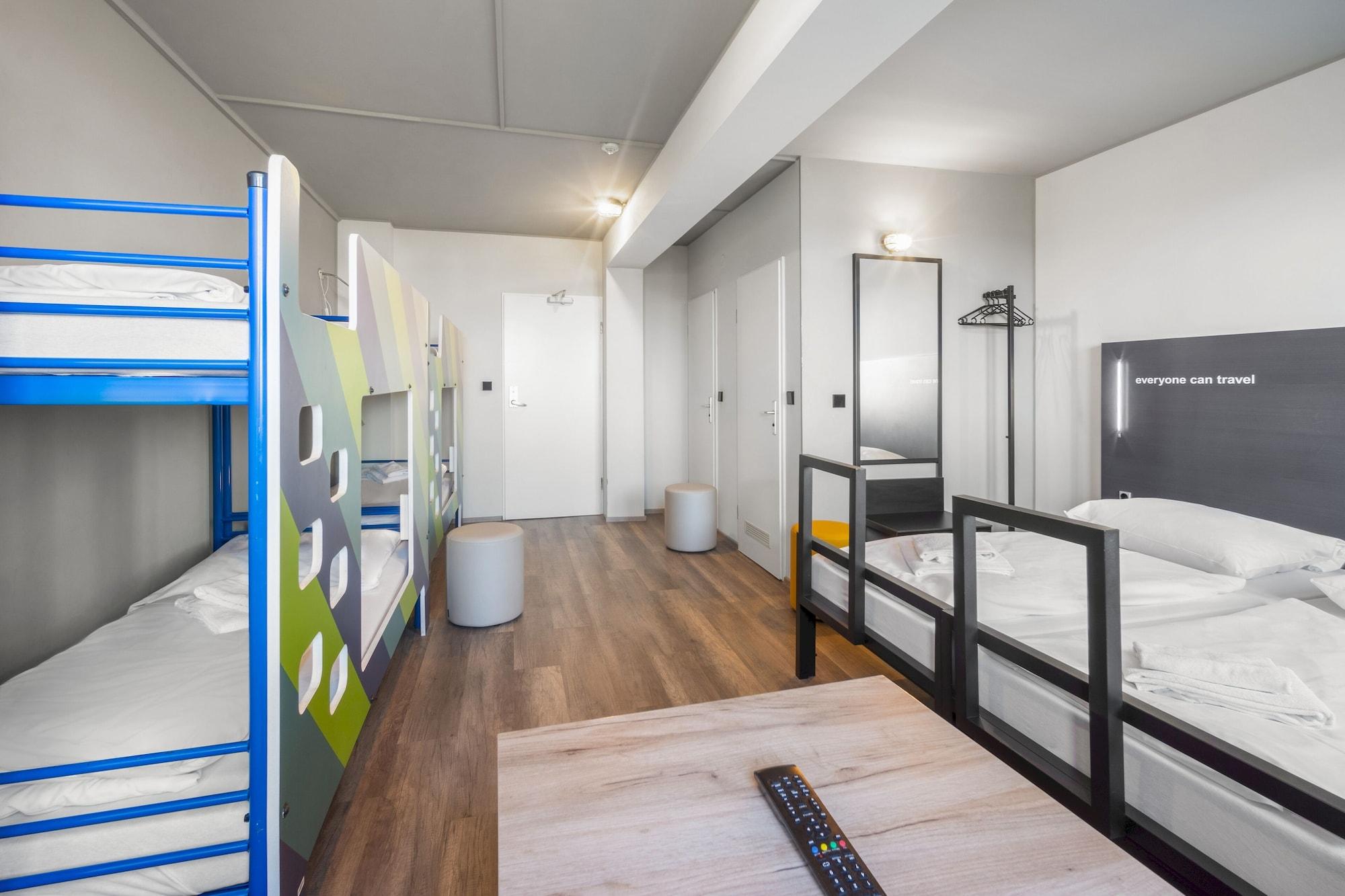 Auberge de jeunesse A&O Dresden Hauptbahnhof Extérieur photo